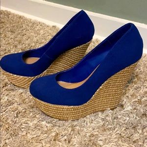 ℬ𝓁𝓊ℯ 𝒫𝒶𝓂ℯ𝓁𝒶𝒶𝒶 𝒮𝓉ℯ𝓋ℯ ℳ𝒶𝒹𝒹ℯ𝓃𝓈